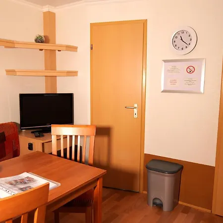 Grosses Mobilheim 1005 Holiday home *